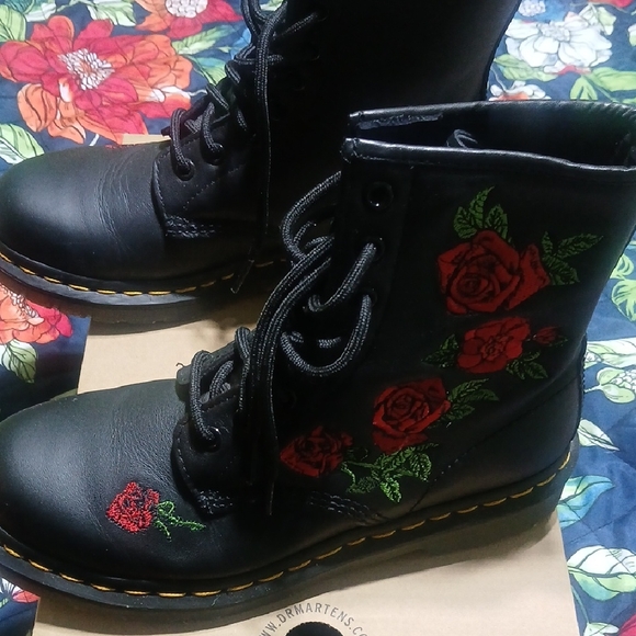 Dr. Martens Shoes - Dr. Martens Black Boots with Red Floral Design 1460 Vonda!